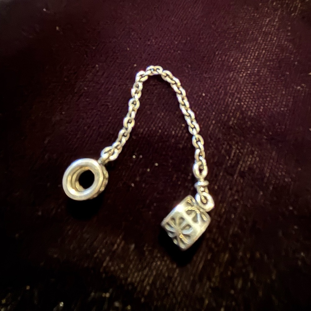 Pandora Silver Safety Chain Charm - Picture 6 of 9